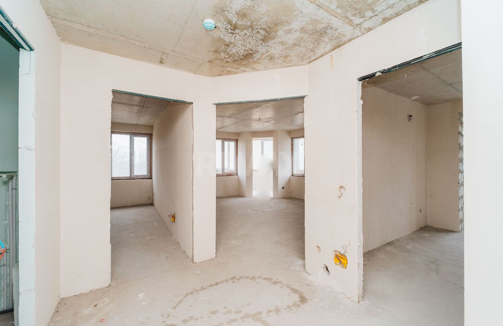 Apartament cu 2 camere I 74,3 m2 I et. 2 I Variantă Albă I srt-la Studenților 19 - Poză 16
