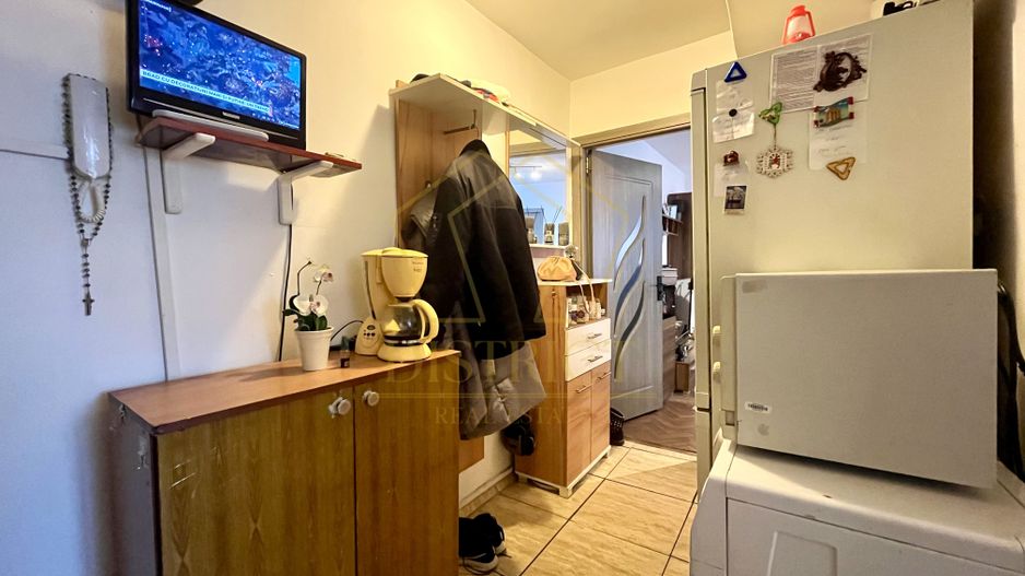 Apartament spațios cu 3 camere | Spitalul Județean - Poză 5