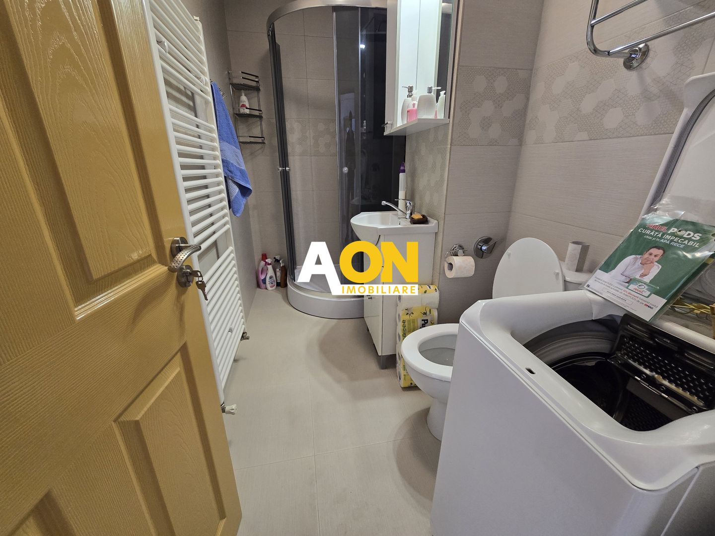 Apartament 2 Camere Decomandat,cu Vedere Spre Catedrala - Poză 5