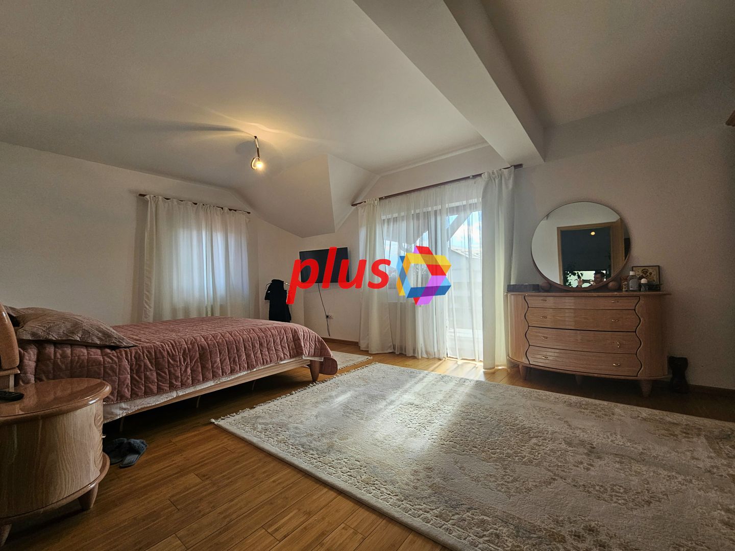 Casă individuala Tractorul 270 mp , zona Coresi - Poză 22