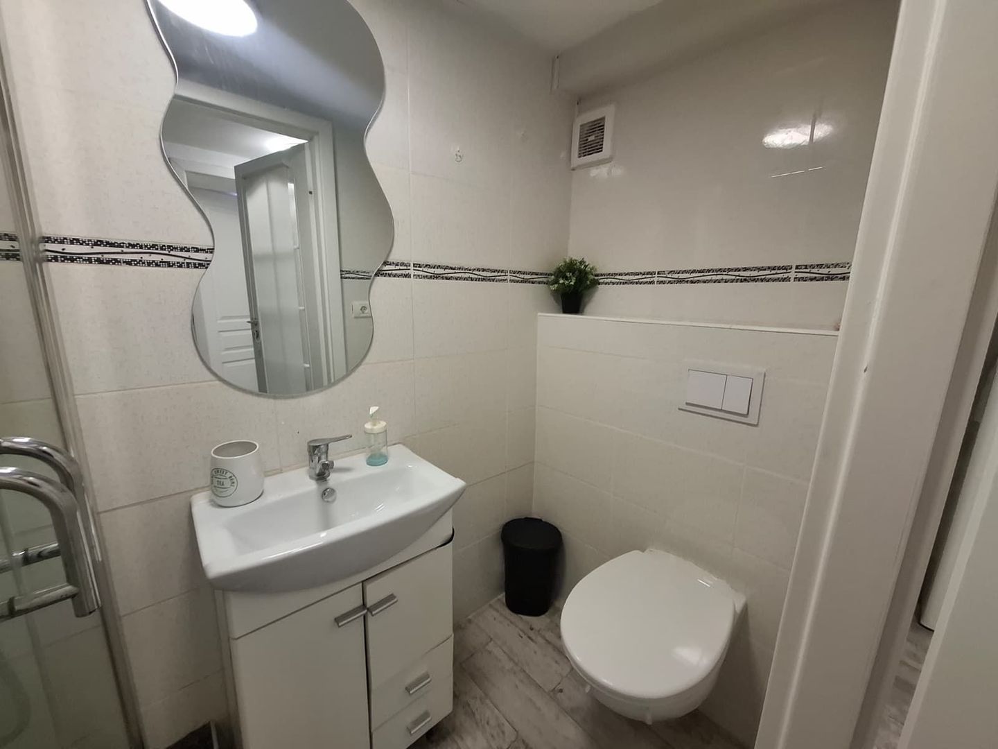 Garsoniera de inchiriat in Vila Calea Dudesti Centrala L353 - Poză 5