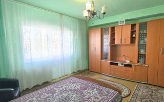 Apartament 3 Camere Suprafață Generoasă - Poză 10