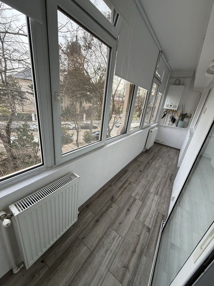 Apartament 3 camere Piata Centrala et 2,renovat toatal - Poză 3