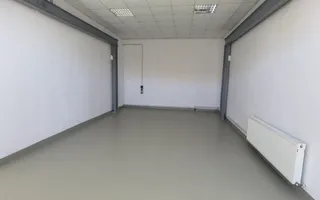 Proprietate industriala  la 35 km de TM - Poză 48