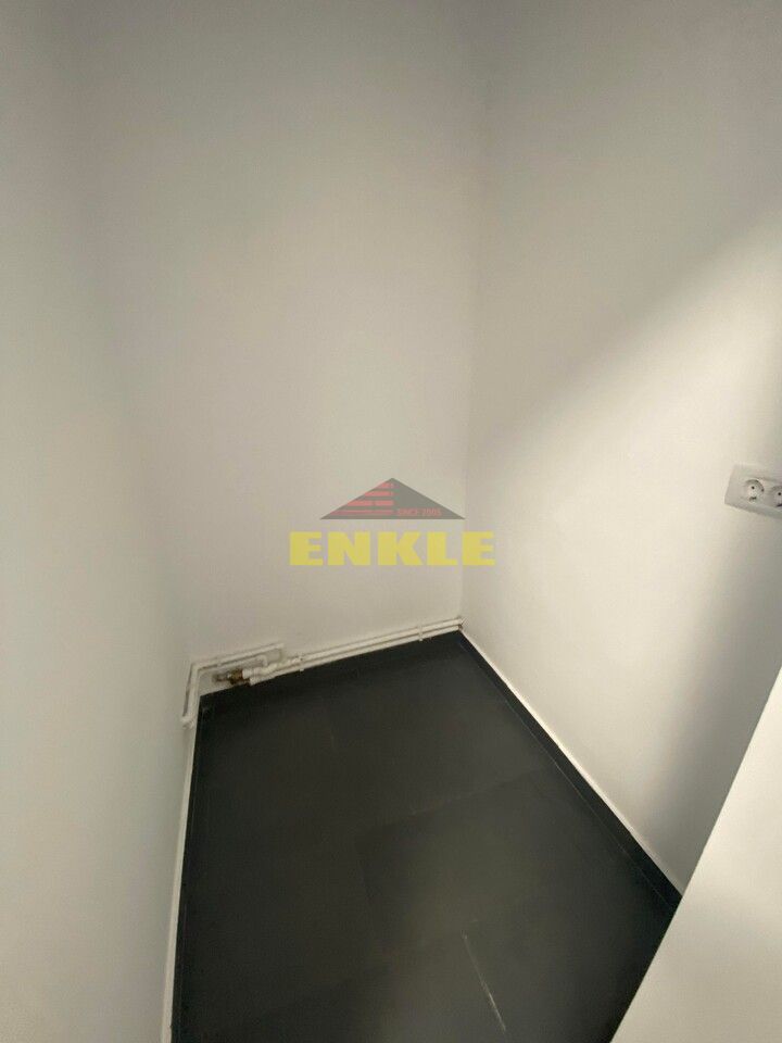 Spatiu comercial , suprafata de 51 mp,zona Primaverii,pret 500 euro usor neg - Poză 2