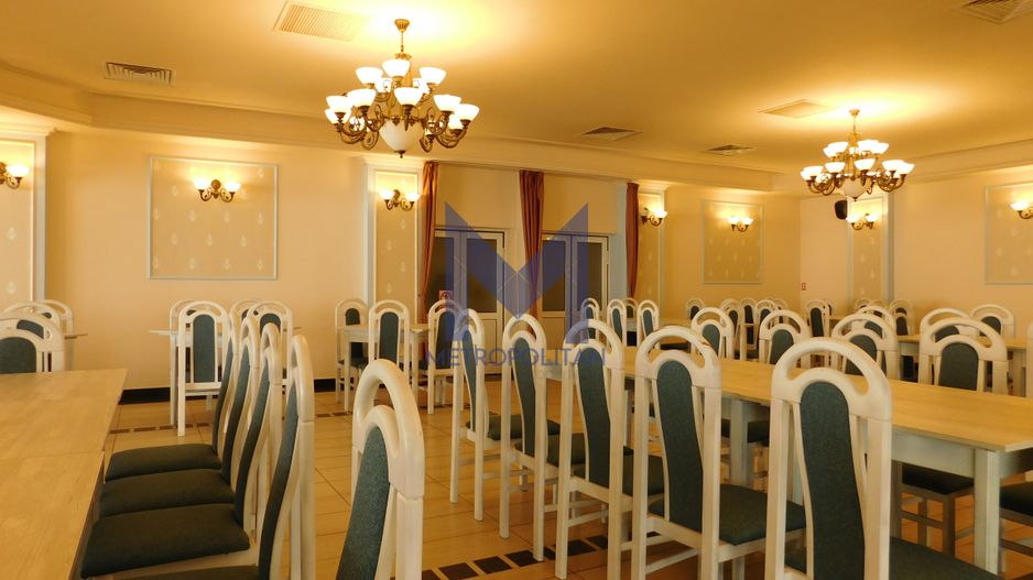 Restaurant cu terasă de închiriat, în Complex Comercial Mercur - Poză 4