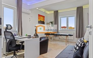 Pta Romana, Vedere spectaculoasa, Renovat total, inclusiv instalatii - Poză 1