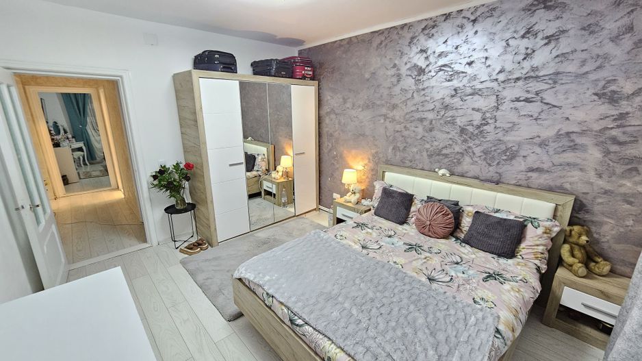 Apartament 4 camere, mobilat și utilat, zona Donici. - Poză 8