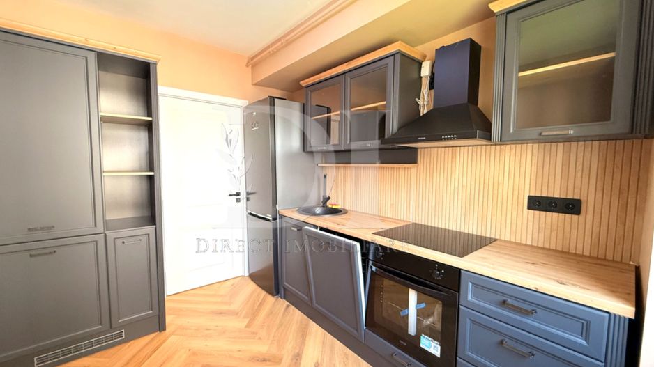 Apartament de vanzare Zona Terra / Floresti - Poză 4