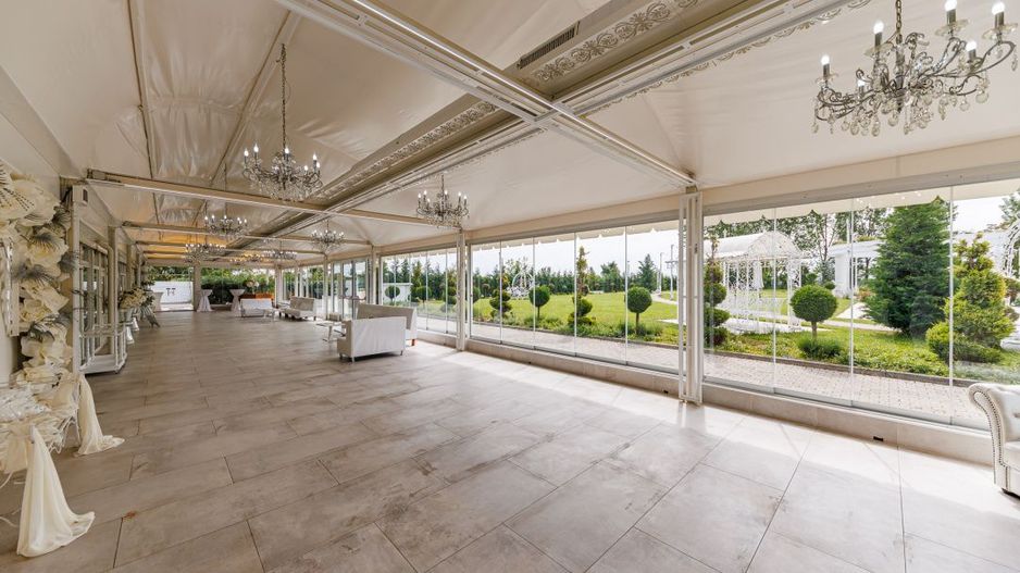 Complex HoReCa functional – 13.000 mp, venituri active, 15 km Timisoara - Poză 6