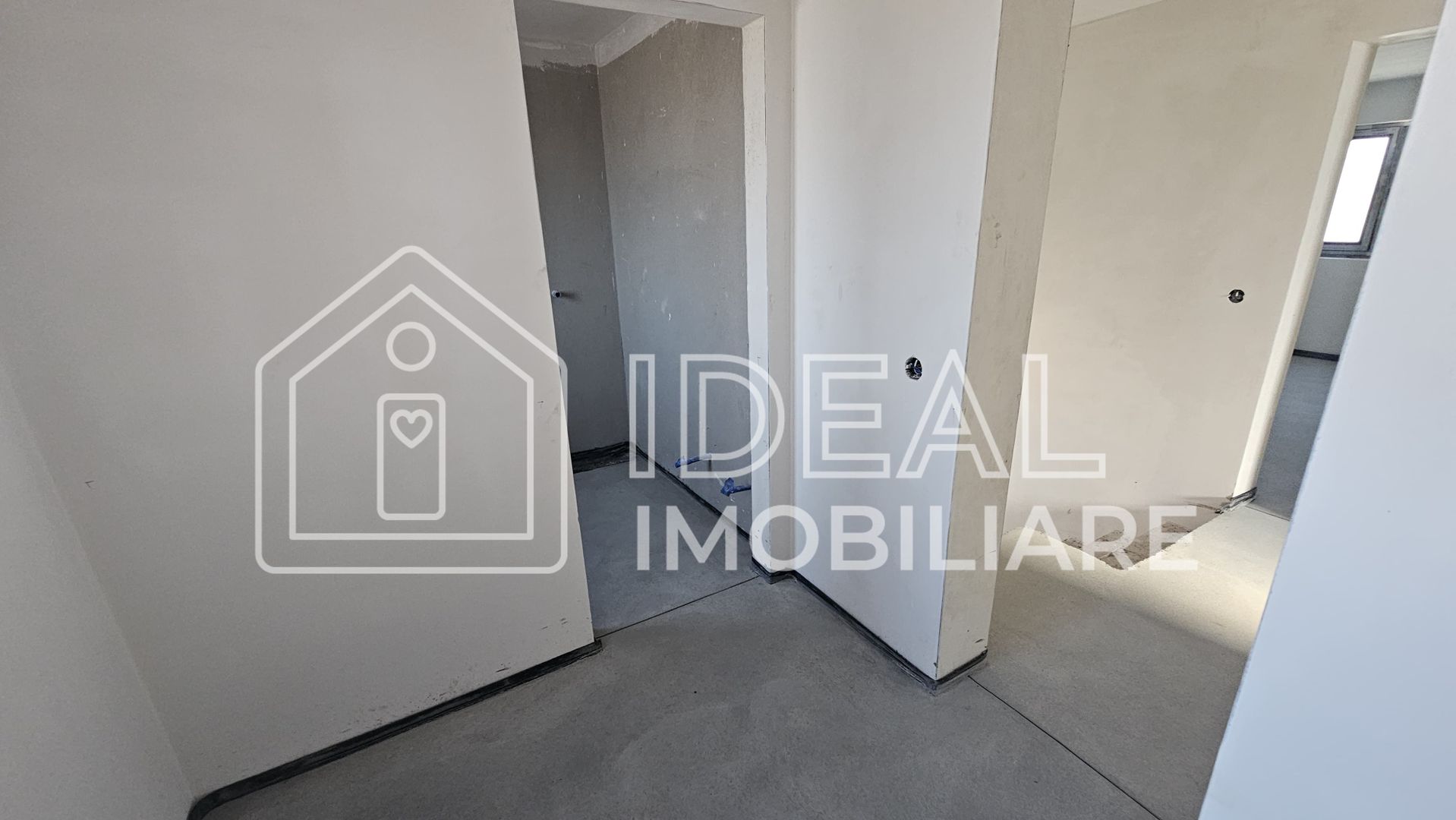 Casa Individuala Moderna cu 5 camere, si 350 mp de curte, in Sura Mica - Poză 12
