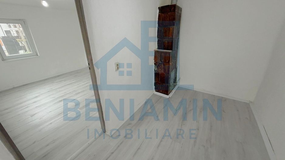 Casa 3 camere-Teren 300mp-Centrala termica-Libera-Zona Brestei - Poză 6