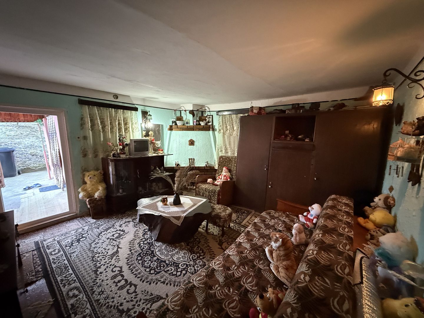 Casa 5 camere, foișor , garaj și teren 800mp cu toate utilitățile! - Poză 14