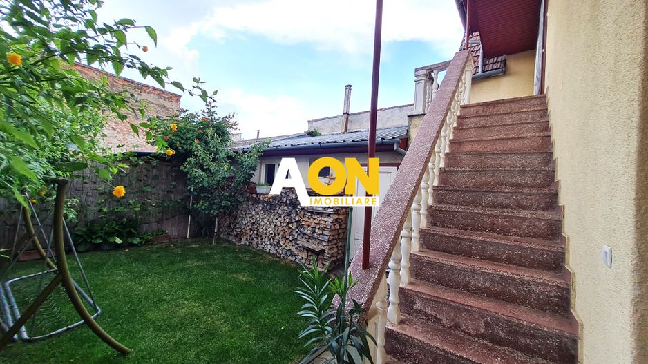 Casa 6 Camere, 160 mp, Teren 410 mp, Zona Centru - Poză 22