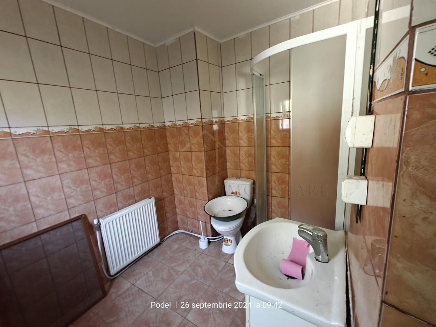 Casa si teren de vanzare Comanesti - Poză 10