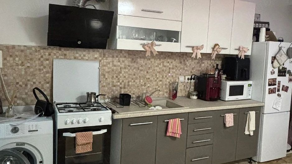De inchiriat apartament 2 camere zona Gorjului Uverturii - Poză 5