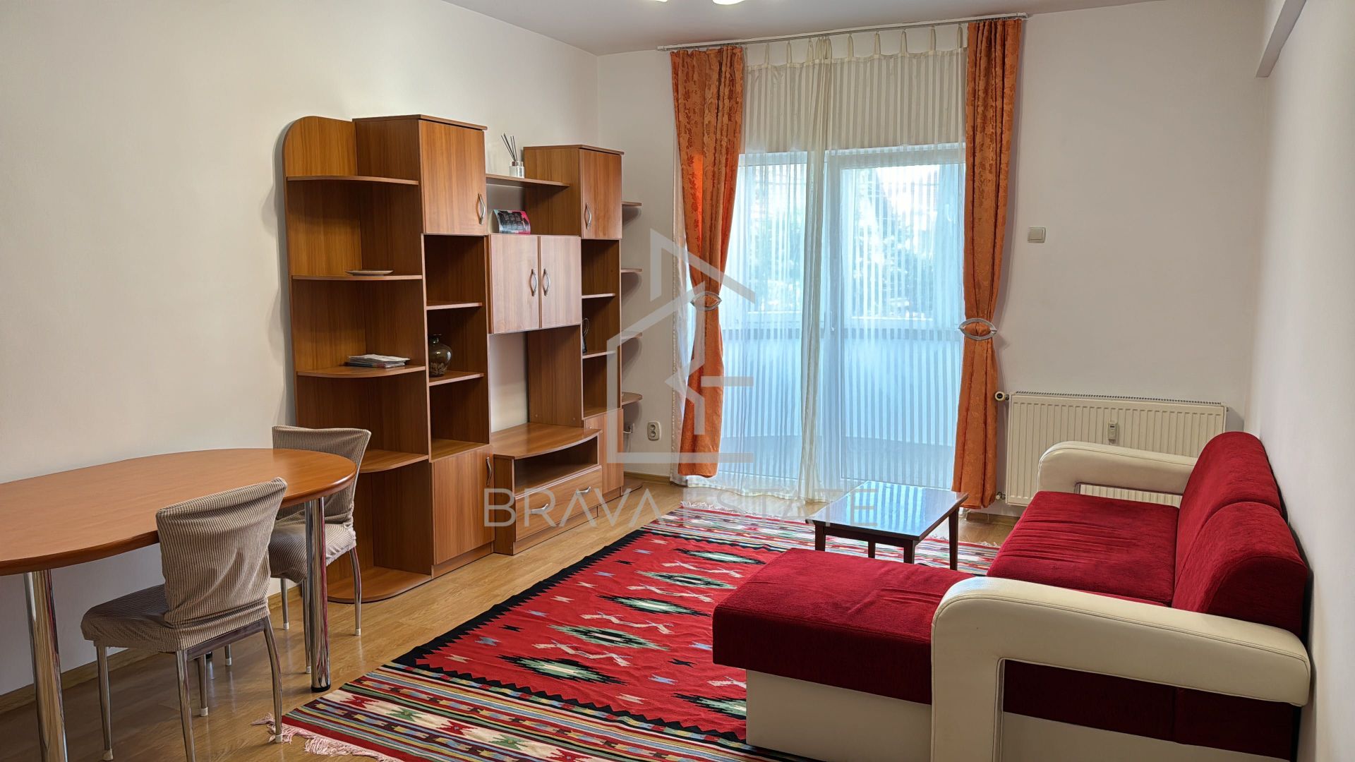PET FRIENDLY!Apartament 2 camere de inchiriat, 64 mp,  garaj, zona Interservisan - Poză 1