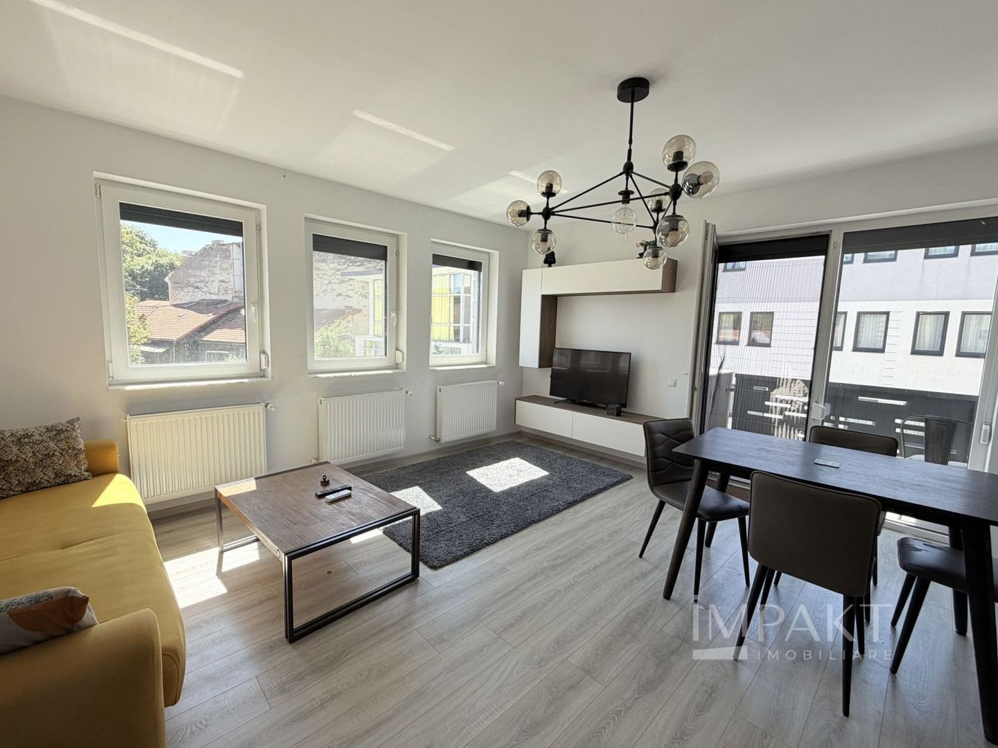 Apartament cu 2 camere in Centru! - Poză 3