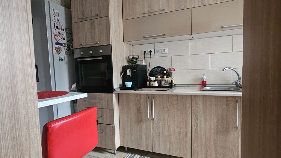 Apartament 3 camere, Cetate, et.3, pivnita, bloc caramida - Poză 8