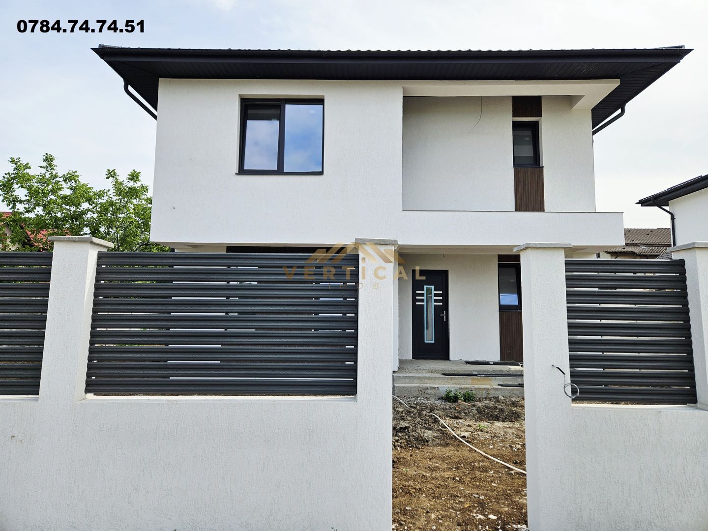 Vila deosebita la intrare in comuna Berceni - Poză 1