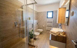 Casă individuala modernă in Tărtășești - Poză 5