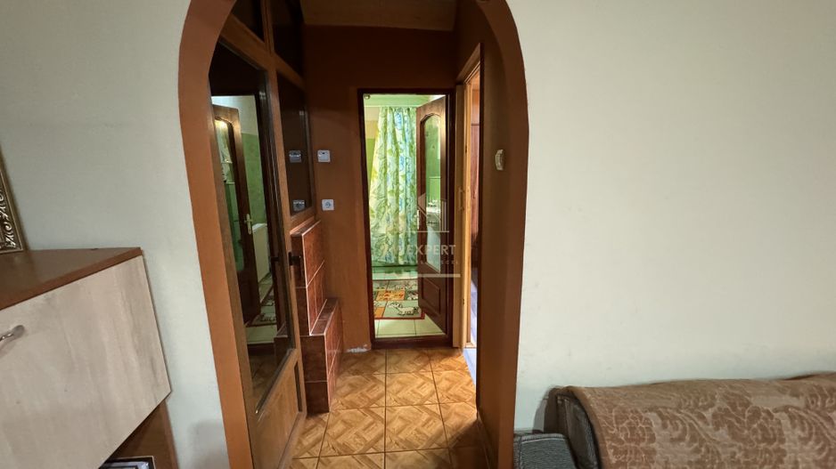 APARTAMENT CU 2 CAMERE, ETAJ 4, GRUI, CAMPULUNG - Poză 3