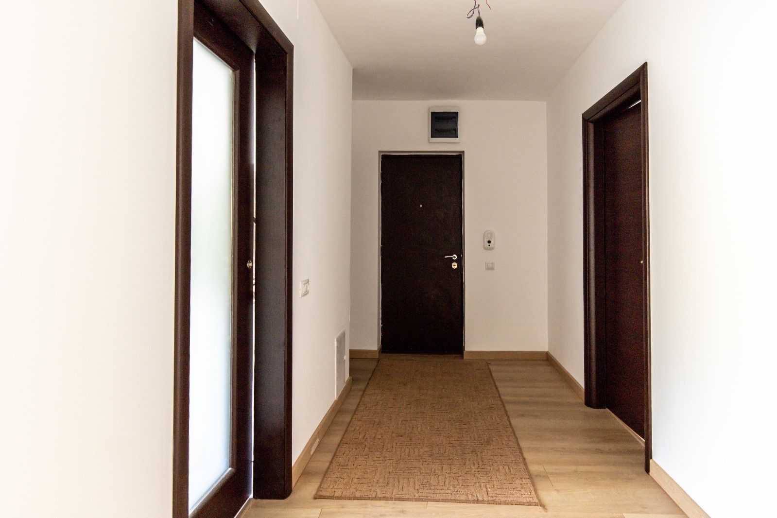 Închiriere apartament 3 camere, 85mp | 1 minut de metrou - Poză 8