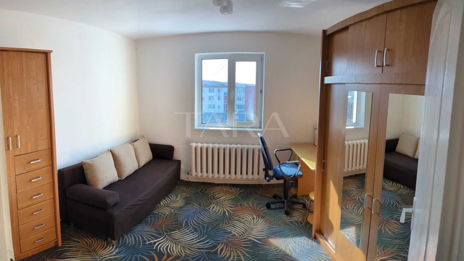 Apartament 2 camere decomandate, balcon închis, renovat, mobilat și ut - Poză 6
