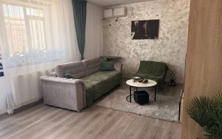 Vanzare apartament 3 camere - Poză 1