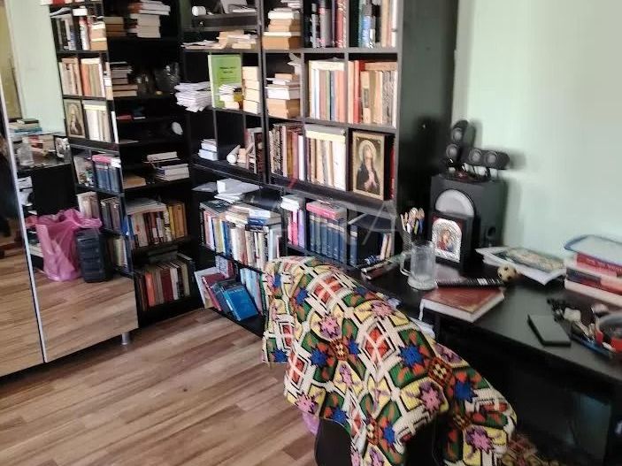 Apartament spațios cu 3 camere în Grigorescu. - Poză 6