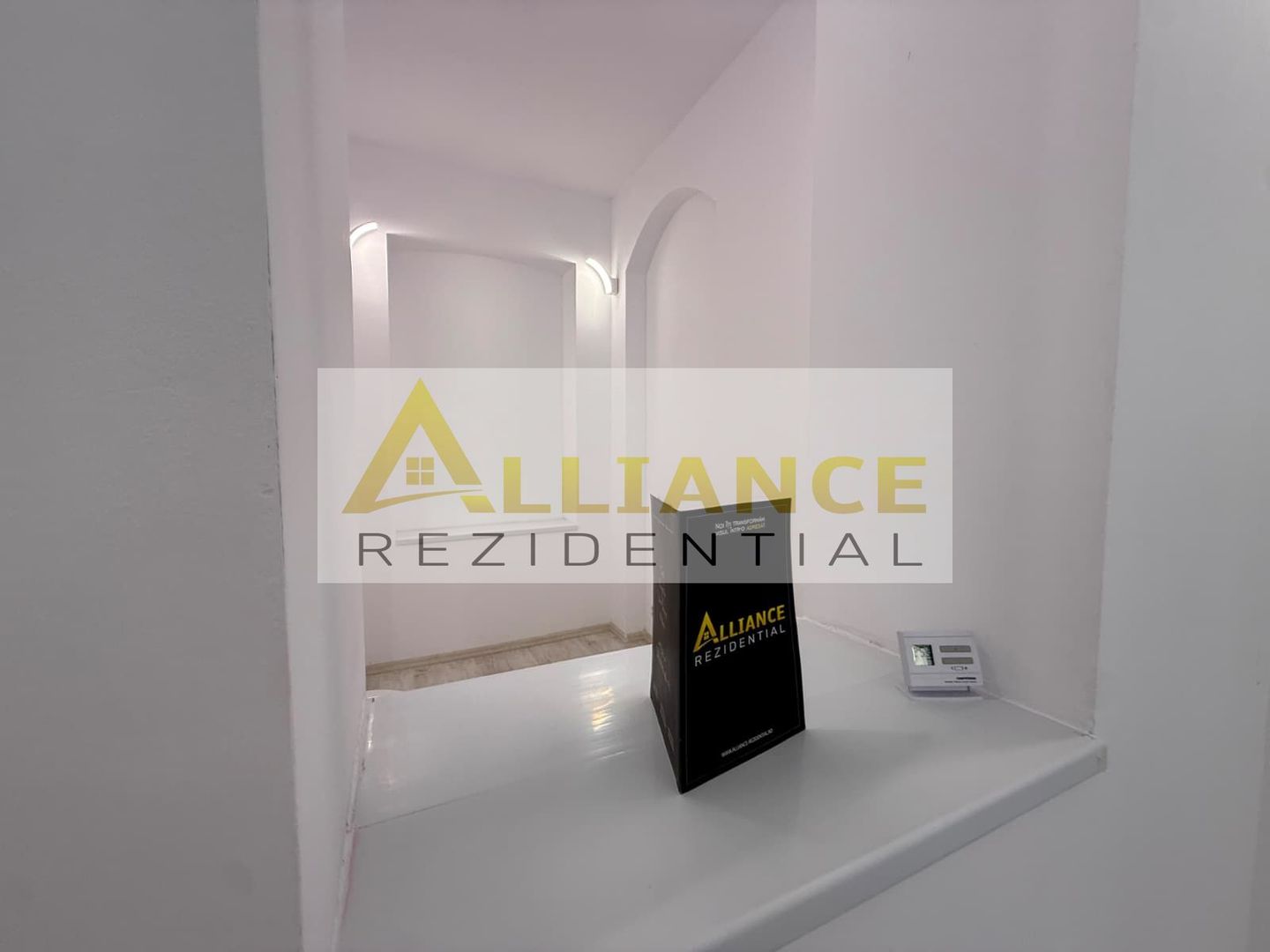 Apartament 2 camere tip duplex { Centrul Istoric -Piata Unirii } - Poză 14