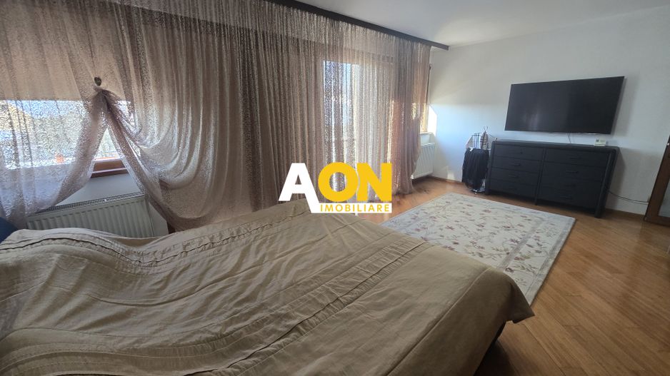 Casa Individuala 5 Camere, Zona Hotel Cetate - Poză 10