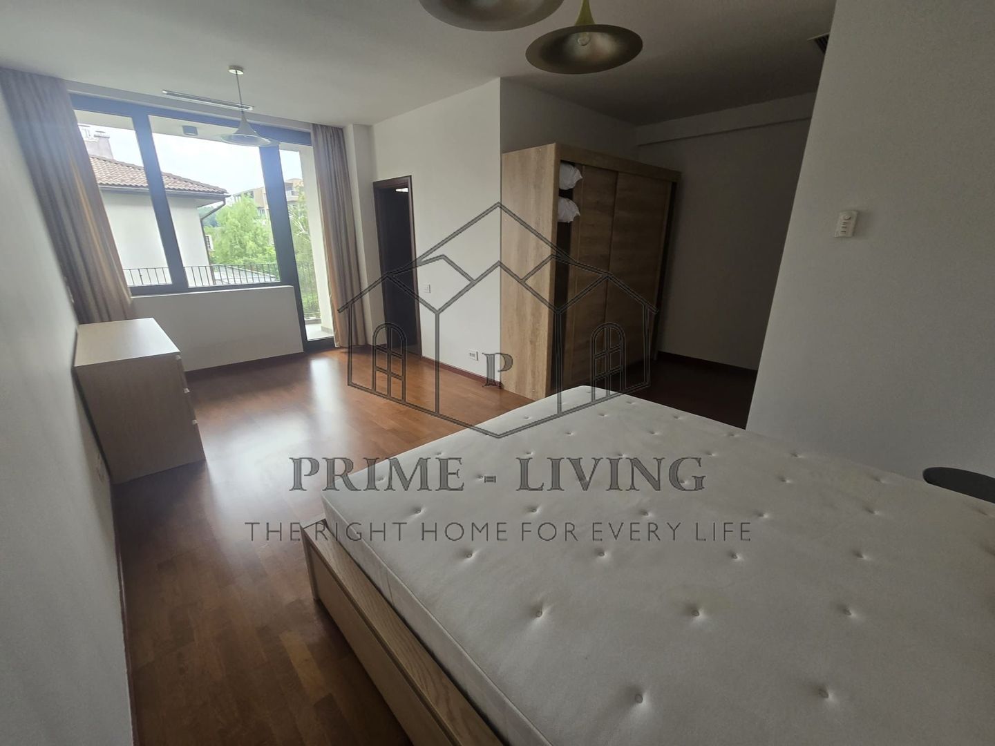 APARTAMENT ULTRA-SPATIOS CU 3 CAMERE LA INCHIRIERE IN ZONA GRADINA ZOO - Poză 4