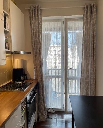 Apartament 2 camere de vânzare – zonă excelentă, aproape de metrou - Poză 12