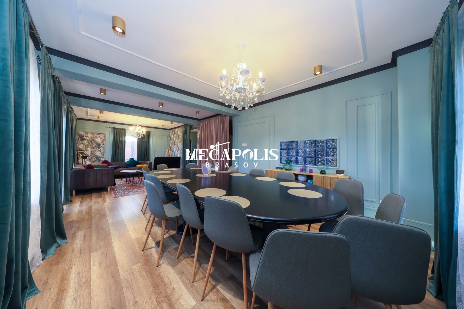 Pensiune/Vilă de vânzare în Bran | 8 camere | 180 mp - Poză 11