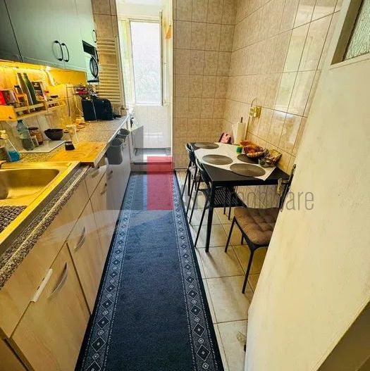 Vânzare apartament decomandat 3 camere - Bd. Obregia - Poză 4
