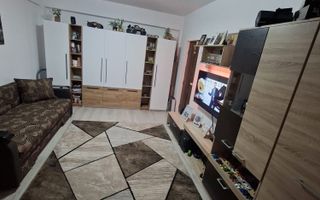 Apartament cu o camera de vanzare - Poză 1