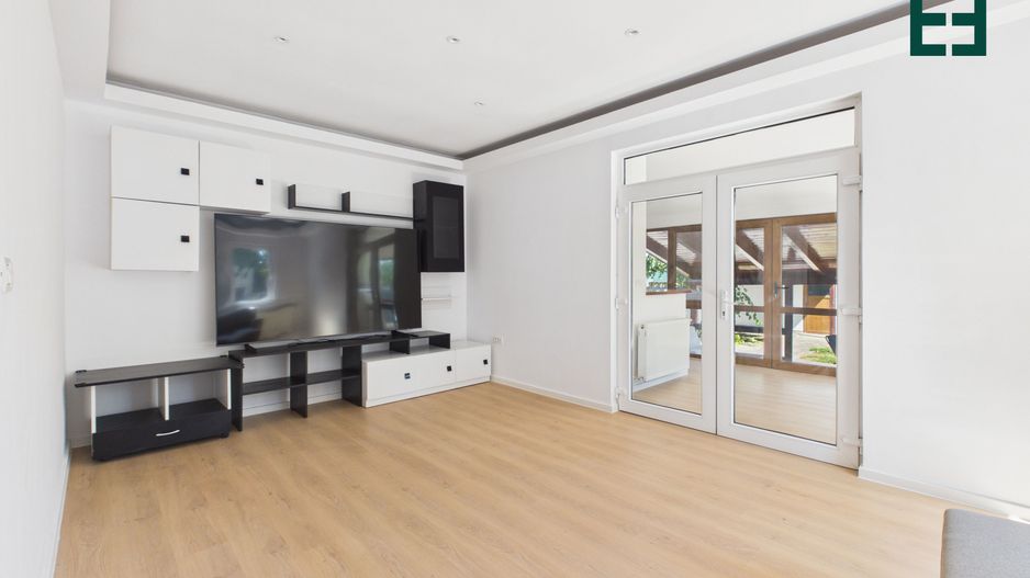 Casă cu 5 camere - Zona Dumbrăvița - Timișoara - Poză 9