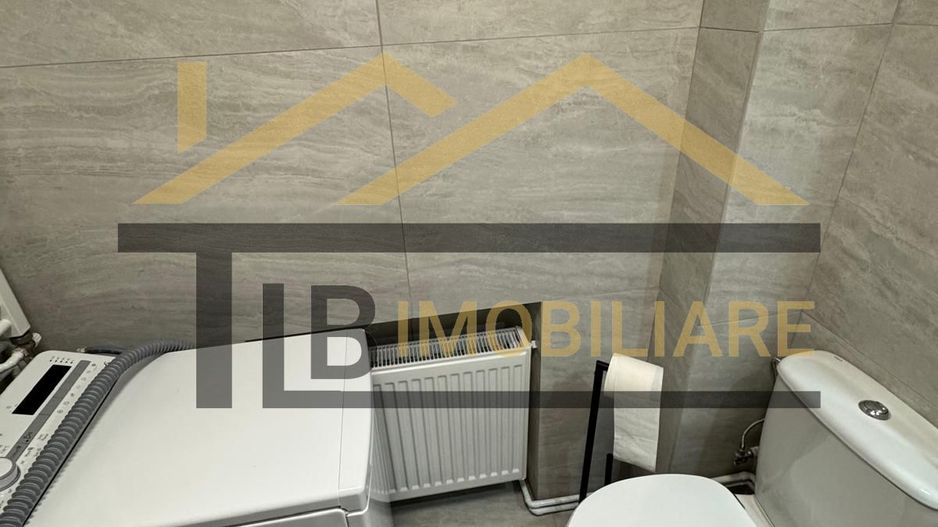Apartament cu 2 camere, decomandat, 58mp, zona UMF - Poză 9
