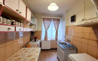 Apartament cu 2 camere de vanzare -Piata Victoriei Targu Mures - Poză 11
