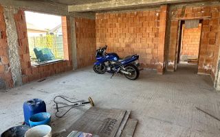 BRASADAS vinde casă la roșu în construcție in Vetis. - Poză 4
