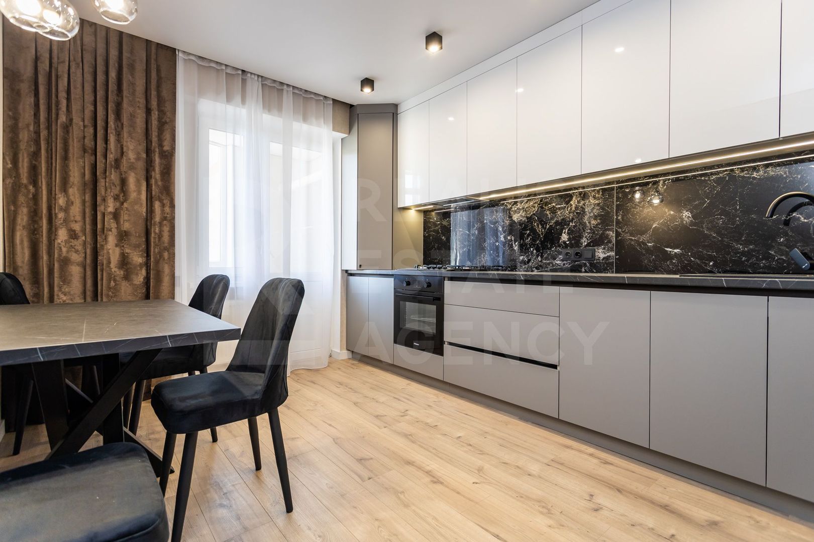 Vânzare, apartament, 2 camere, str. Ginta Latină, sectorul Ciocana - Poză 8