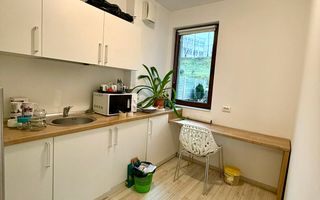 Lucrezi de acasa? Acest apartament cu terasa proprie poate fi ideal pentru tine - Poză 3