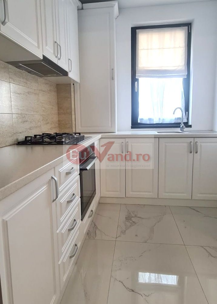 De vanzare apartament cu 2 camere Micro 17, bloc Roka - Poză 15