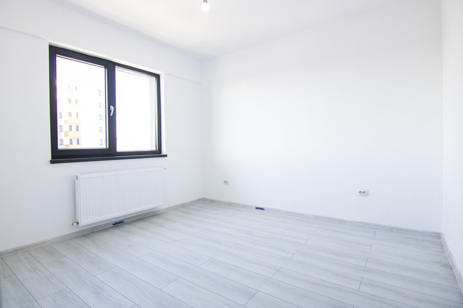 2 camere, 63 mp, etaj 2, BLOC NOU FINALIZAT - Poză 2