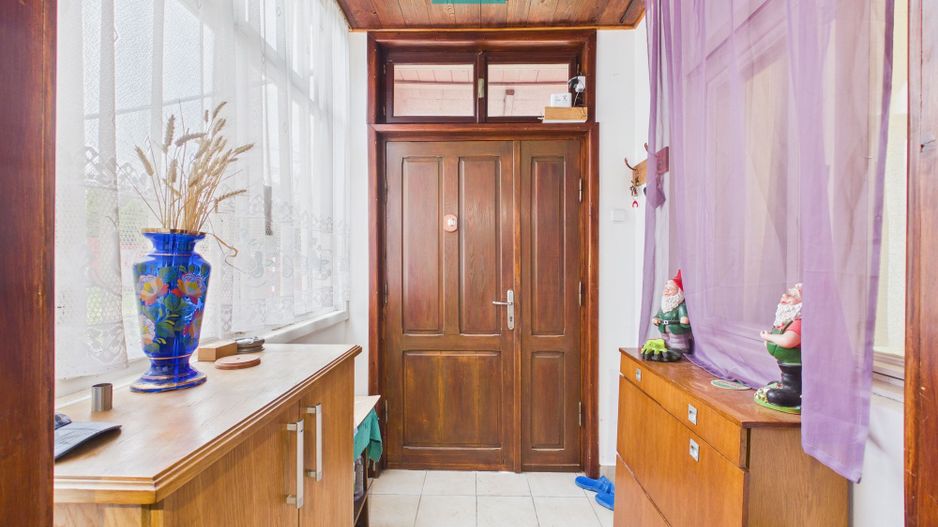 Vilă stil montan, 270 mp, teren 3000 mp - Poză 27