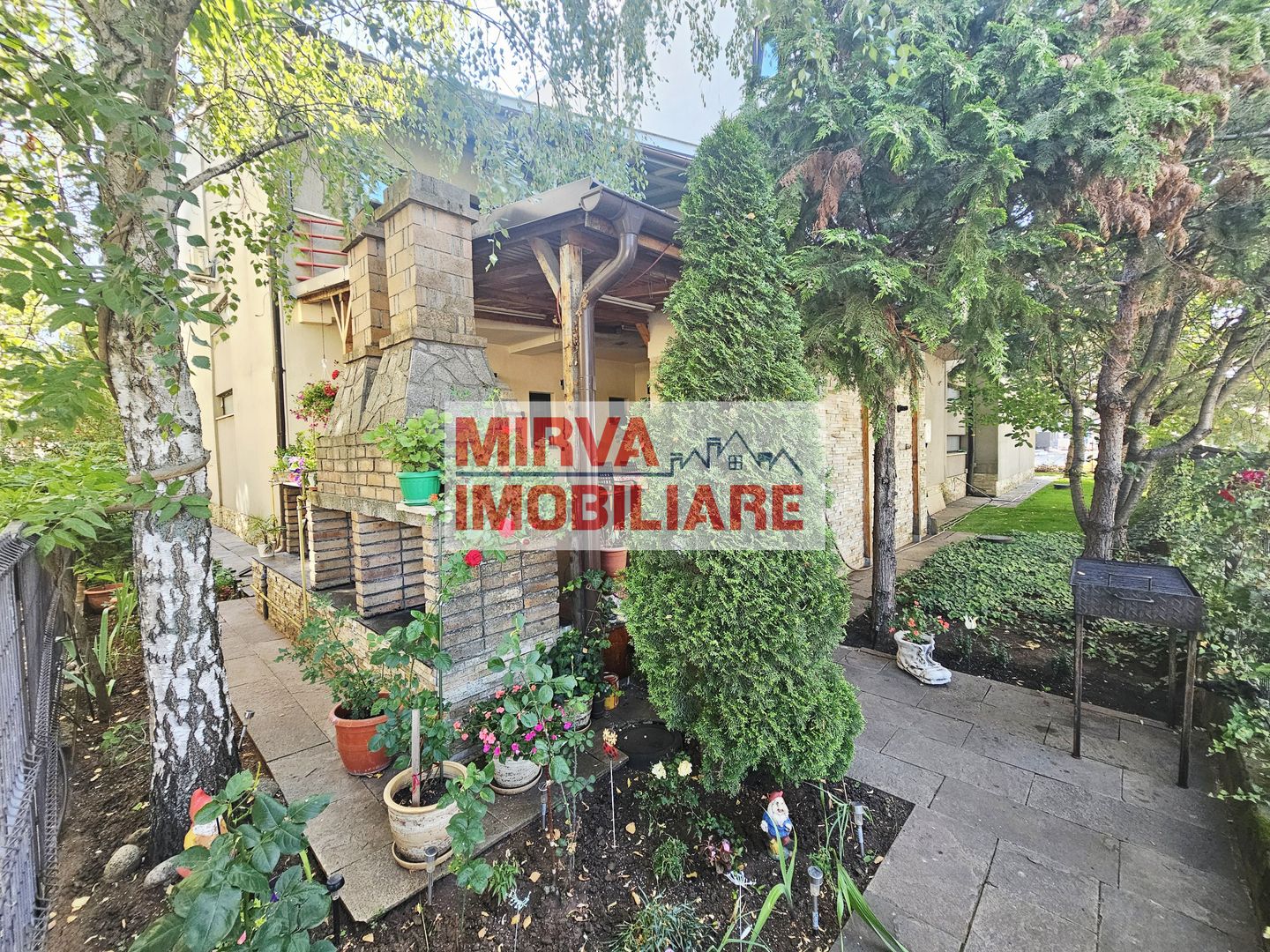 🏡 Casă deosebită – 2 unități locative, 6 dormitoare, zona Albert - Poză 130