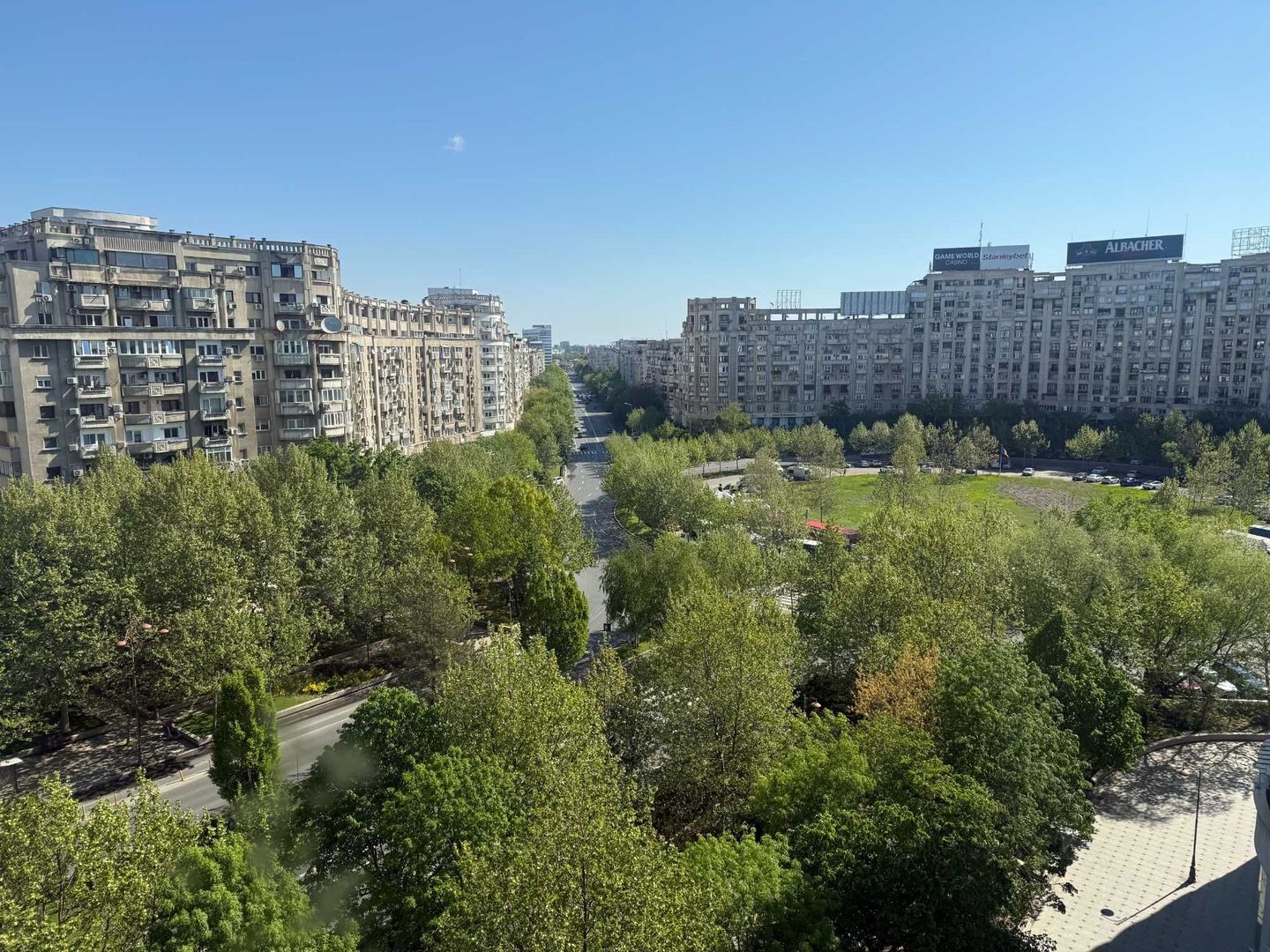 Închiriez apartament 3 camere, Unirii, renovat, centrală proprie - Poză 8