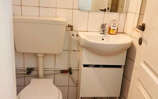 Spatiu stradal, central, cu vad comercial si vizibilitate excelenta - Poză 5