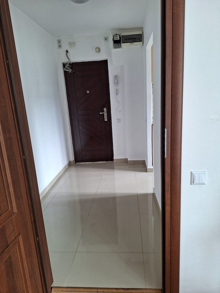 Apartament 3 camere renovat integral, etaj 3/4, lângă metrou Păcii - Poză 8